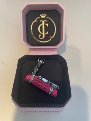 PULSERA JUICY COUTURE TOGGLE ESTERILLA DE YOGA ENCANTO PLATEADO ¡Nueva en Caja RETIRADA! Foto 1 de 2