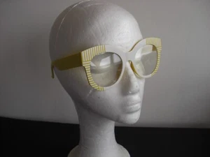 OVERSIZE PLASTIC GLASSES FRAMES NEW RETRO STYLE YELLOW WHITE ROCKABILLY - Picture 1 of 20