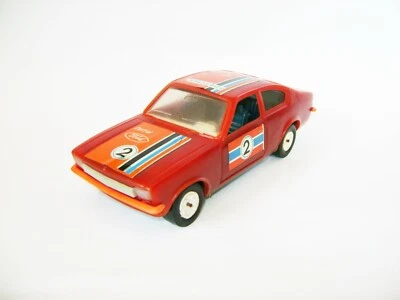 Very rare plastic model Opel Kadett Coupe 1/24 Bburago remake Sikharuli Tbilisi - Изображение 1 из 4