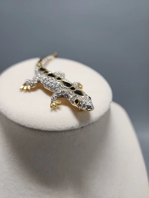 Swarovski Crystal Lizard Chameleon Brooch Pin - Image 1 of 4