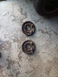 Hr holden brake shoe baking plates - Picture 1 of 4