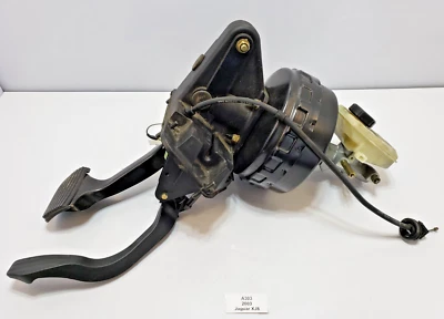✅ 1998-2003 OEM Jaguar XJ8 XJR Gas Acceleration And Brake Pedal W/ Brake Booster - Image 1 of 4