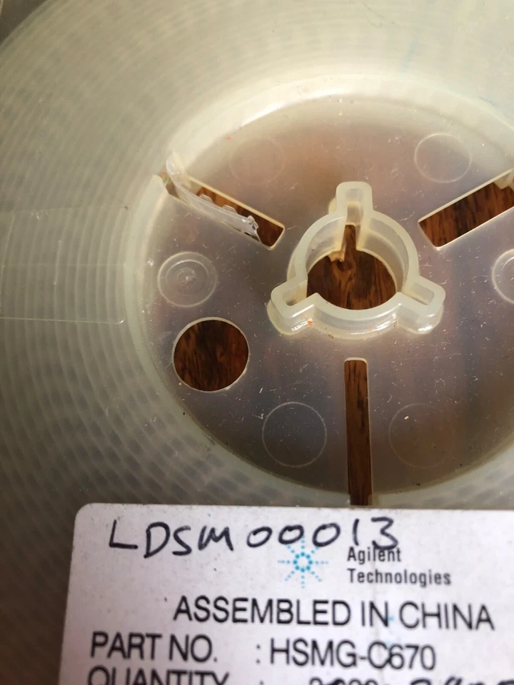 Green led 15mcd 527nm HSMG-C670  by Agilent 50pcs per sale H1728 - Image 1 of 1