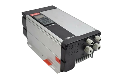 Danfoss VLT6005HT4C54STR3DLF00A00C0 175Z7050 - Bild 1 von 3