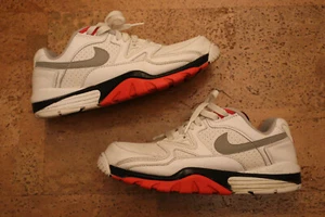 NIKE AIR CROSS TRAINER 3 LOW - EUR 42,5 / UK 8 / US 9 - buone condizioni - Foto 1 di 7