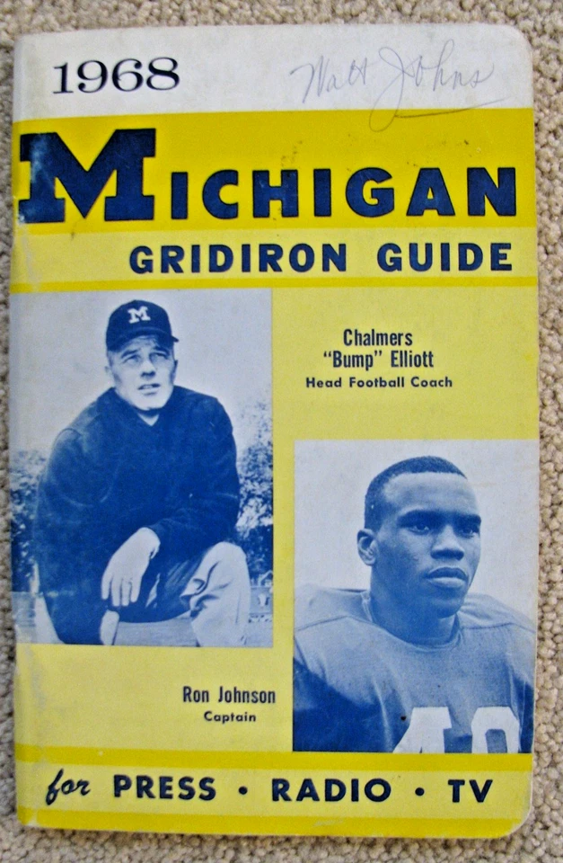 1968 Michigan Wolverines Football Media Gridiron Guide - Image 1 of 3