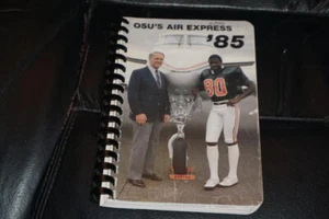 1985 OREGON STATE COLLEGE FOOTBALL MEDIA GUIDE EX-MINT  BOX 26 - Picture 1 of 2