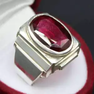 Elegant Shape and Design Oval Shape Garnet Cabochon Handmade Ring in 925 - Picture 1 of 9