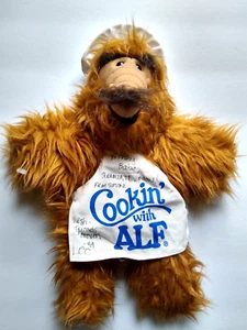 ALF Cookin' with ALF Plush Toy - Vintage 1994 Collectible Alien In Apron Writing - Picture 1 of 7