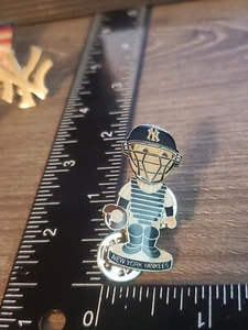 Pin receptor de béisbol de los Yankees de Nueva York con cabeza de resorte MLB E4 - Imagen 1 de 3