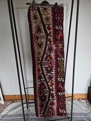 Alfombra roscada Kilim hecha a mano de colección alfombra de lana roja anudada turca roja Foto 1 de 4