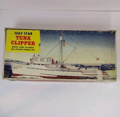 Vintage Pyro Gulf Star Tuna Clipper Model Kit  - Image 1 of 4