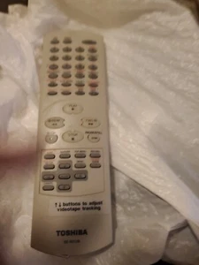 Spedizione Rapida🇺🇸 Telecomando DVD Toshiba SE-R0108 Vedi Descrizione Articolo  - Foto 1 di 2