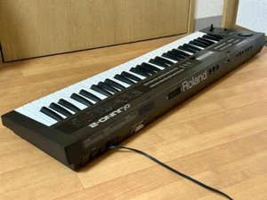 Roland Alpha Juno 2 61 Key Polyphonic Synthesizer Synth Keyboard - Picture 1 of 15