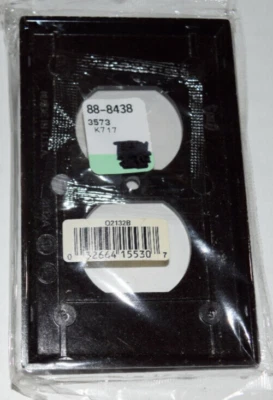 Placa de parede Cooper Brown 1G tomada duplex receptáculo tampa plástico padrão 2132B - Imagem 1 de 4
