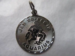 Vintage signed Spencer Sterling Silver Bracelet Charm AQUARIUS Zodiac Water Disc - Picture 1 of 4