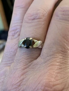 Vintage Sterling Silver Onyx Ring Size 8~ 2.47g - Picture 1 of 5
