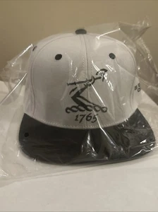 NBA/Hennessy 1765 Bras Arme Logo Black & White Cap (Adjustable Size) Brand New 1 - Picture 1 of 4