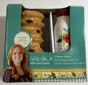 PIONEER Woman MILK and COOKIE Piece Salt & Pepper Shaker Set Rare Collectors NIB - Picture 1 of 6