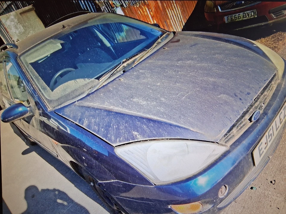 Ford Focus MK1 2001 5 puertas Estate 1600 Zetec gasolina para repuestos. Foto 1 de 1