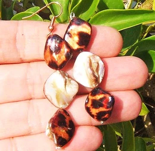 PENDIENTES TRIPLE MADREPERLA ESTAMPADO ANIMAL LEOPARDO PLATA BRONCE U ALAMBRE DORADO Foto 1 de 1