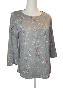 Gilli Size Small Blouse Long Bell Sleeve Light Green Floral NWT Round Neck Relax - Picture 1 of 24