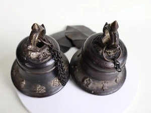 Tibetan bronze temple bells pair of wind chimes with large leaves 4" in diameter - Picture 1 of 10