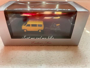 HERPA PC VW BUS mit BMW Motorrad auf Anhänger von HERPA 1:87 - Bild 1 von 10