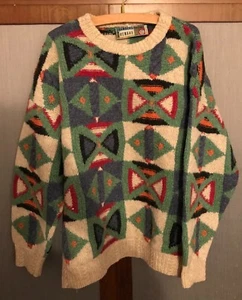 BELLISSIMO MAGLIONE FATTO A MANO NEW CHAMBERS REMAKE MADE IN SCOTLAND - Foto 1 di 7