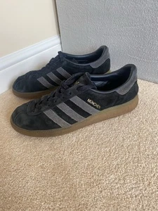 Adidas München Turnschuhe Herren UK7 Schwarz Grau Klassisch Freizeit Turnschuhe Ultras - Bild 1 von 8
