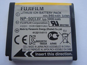 Battery Original Fujifilm NP-50 NP50 3.6V 1000mAh Original Battery - Picture 1 of 1