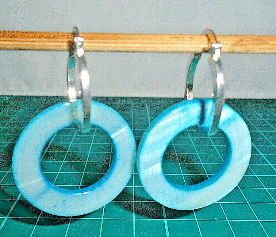 925 S.Silver Natural Shell Donut Hoop Drop Dangle Earrings ~ Turquoise ~ E0093 - Image 1 of 1