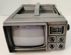 Bentley tragbarer 5" schwarz weiß TV VHF UHF für Teile oder Reparatur - Modell-Nr. 100A - Bild 1 von 9