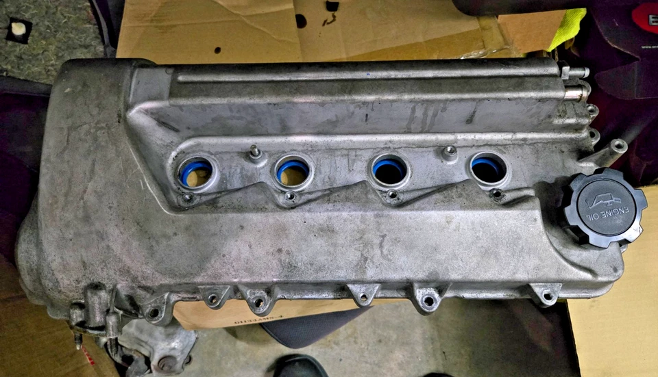 Cubierta de válvula OEM 2ZZ-GE Toyota Celica GTS Lotus Elise Matrix Corolla XRS Vibe GT Foto 1 de 1