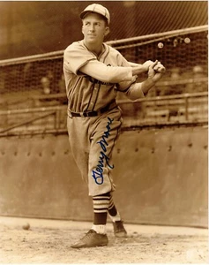 Foto 8x10 firmada por Terry Moore de los Cardenales de San Luis de la Corte - Imagen 1 de 2