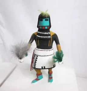 Hopi Langhaar Kachina Handarbeit aus Cottonwood Wurzel handbemalt 4 1/2" - Bild 1 von 7