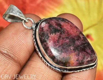 Colgante étnico de piedras preciosas de rodonita natural enchapado en plata de ley 925 U451-C160 Foto 1 de 4