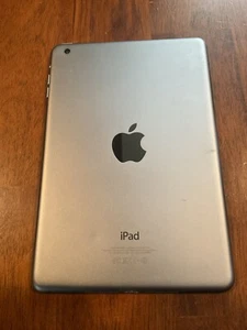 Apple A1432 iPad mini, 12 GB, Used-Unlocked-Working, Space Gray - Picture 1 of 9