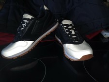 brooks non slip shoes