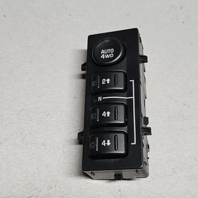 03-06 Chevrolet Suburban 1500 4x4, módulo de selección de botones 15136039, Foto 1 de 4