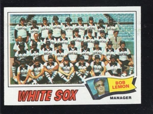 1977 Topps #418 White Sox Team w Bob Lemon EX-MT , Free Shipping - Picture 1 of 2