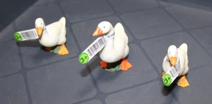 3 Schleich White Goose Geese Bird Farm Animals 13129 & 13130 New Free Shipping - Picture 1 of 10