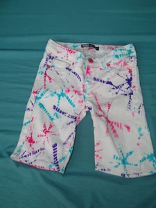 Levis Shorts Great condition Size 7R Girls (A5) - Picture 1 of 3