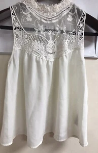 Asos design Lace Yoke Ruffle Neck Blouse Colour Cream Size Uk 8 Eu 36 RRP £10. - Picture 1 of 3