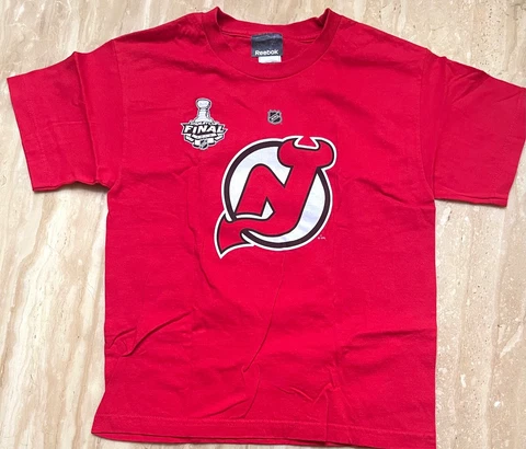 Zach  Parise  New Jersey Devils  2012 Stanley Cup VINTAGE NHL Reebok Shirt Y Lg Cover