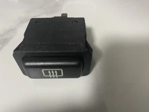 BMW E30 E28 3 5 SERIES Heated Window Switch 61311381174 - Picture 1 of 2