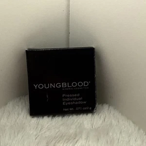 Youngblood Pressed Individual Eyeshadow sapphire - Picture 1 of 2