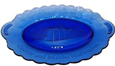 Plato de recuerdo vintage de vidrio azul cobalto Mount Vernon George Martha Washington Foto 1 de 4