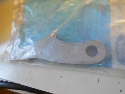 Новый из старых запасов 1984-1989 Ford Mustang стояночный тормоз Pawl E4AZ-7A441-A - Изображение 1 из 2