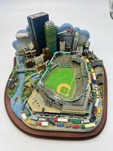 Danbury Mint Boston Red Sox Fenway Park Stadium Replica Opening Day MLB 2000 Vtg - Picture 1 of 23